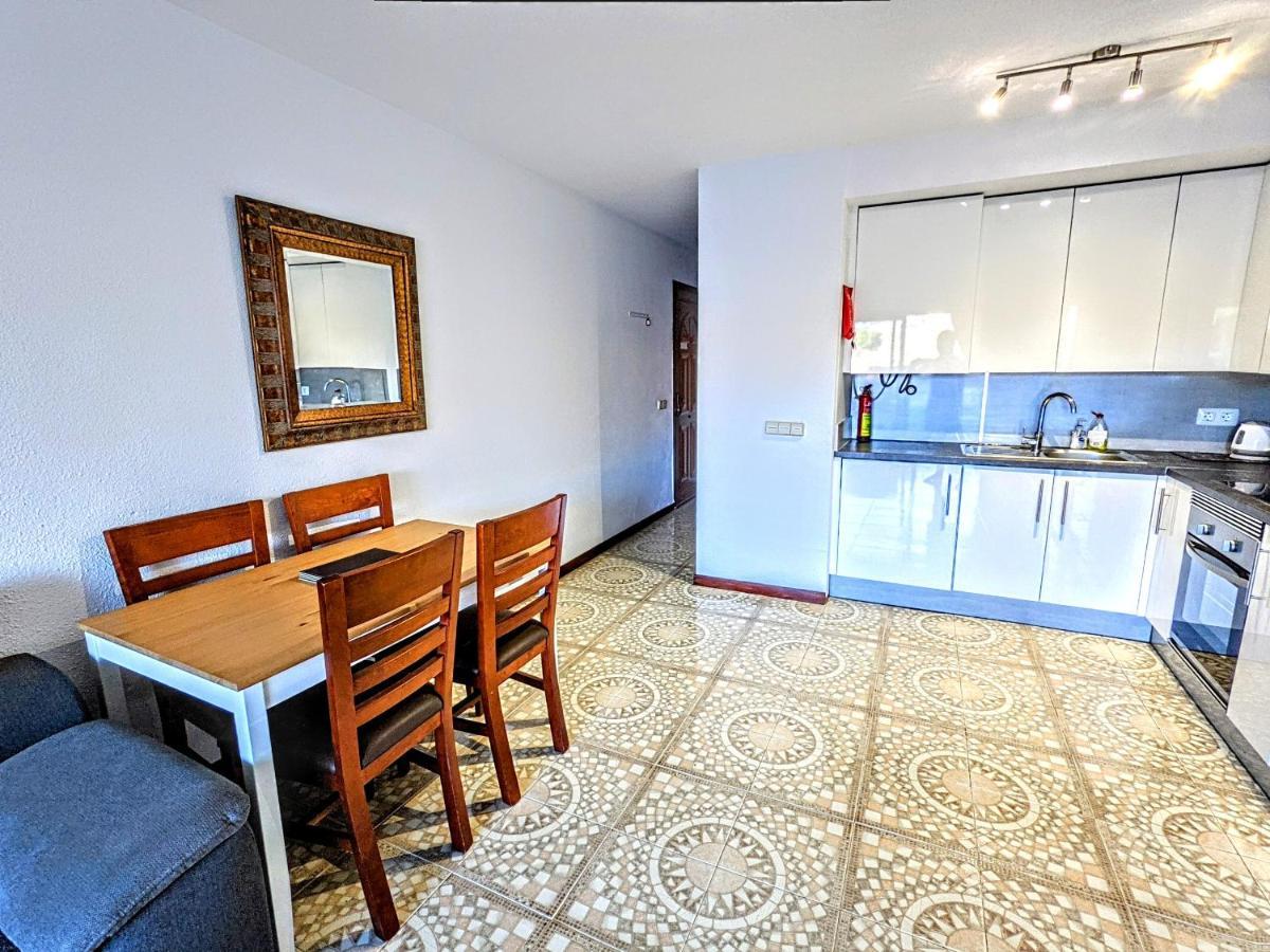 Luxury Newly Refurbished Modern Apartment With Stunning Mountain Views - Xmas And Ny 2025-2026 Now Booking San Miguel de Abona Exterior photo